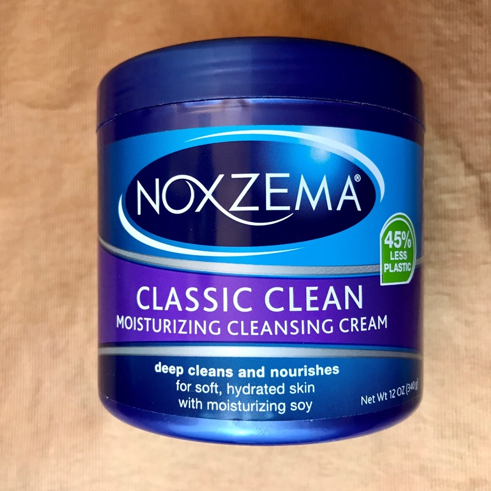 Noxzema Classic Clean Moisturizing Cleansing Cream